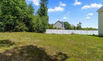 33 Thatcher Way, Barrington, NH 03825