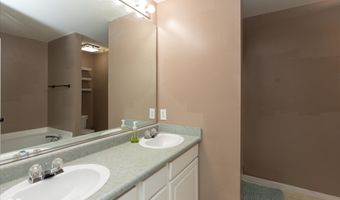 7121 Parklake Pl, Indianapolis, IN 46217