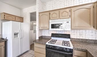1019 Skysail Dr, Henderson, NV 89011