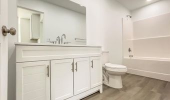 501 NORTH Ave, Bandon, OR 97411