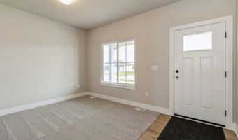 319 41st St SW, Altoona, IA 50009