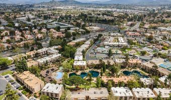 5700 Baltimore Dr 232, La Mesa, CA 91942
