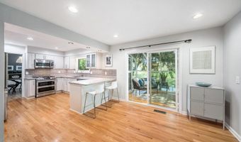 2375 Dundee Dr, Ann Arbor, MI 48103