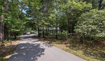 16 Karen Dr, Hopkinton, RI 02832