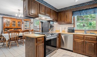 32 Island Pond Rd, Atkinson, NH 03811