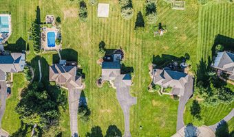 4658 Linden Branch Dr NE, Ada, MI 49301