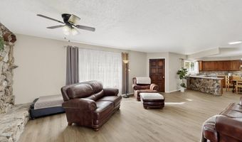 1110 Ranchero Rd, Bosque Farms, NM 87068