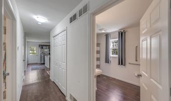 207 Game Ln, Blakeslee, PA 18610