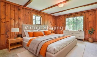 42 Main St, Brookline, NH 03033