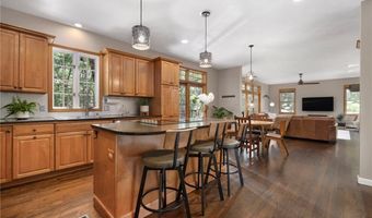 4 Stonecarry Way, East Greenwich, RI 02818