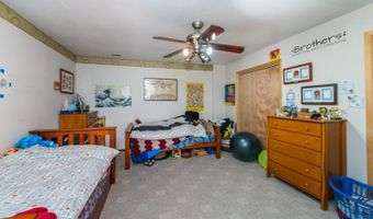 6 Steamboat Dr 11, Alloway, NJ 07462
