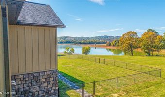 488 Masters Ln, Bean Station, TN 37708