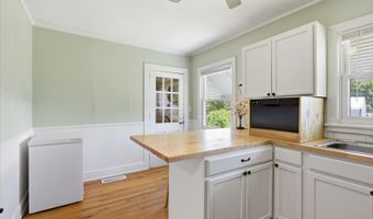 301 Pecan Dr, Calhoun Falls, SC 29628
