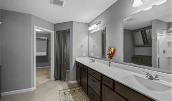 15653 Eddy Creek Way, Apple Valley, MN 55124