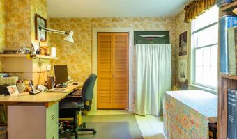 129 Miller St, Belfast, ME 04915