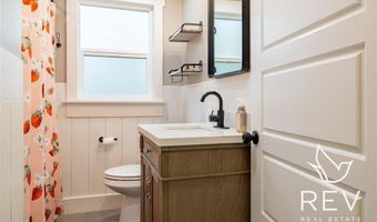 529 Circle Dr E, Cody, WY 82414