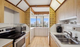 19707 Turnberry Way 20H, Aventura, FL 33180