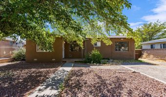 625 E Monroe St SE, Albuquerque, NM 87108