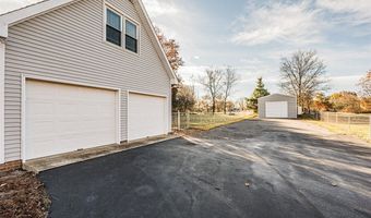 128 Huckleberry Way, Bowling Green, KY 42104