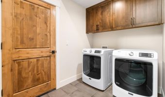 18257 Forestbrook Lp 24, Bend, OR 97707