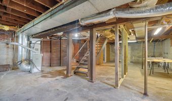 412 E Walker St, Ash Grove, MO 65604