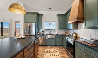 800 Fox Rd, Millsap, TX 76066