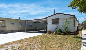 169 Stone St, Aransas Pass, TX 78336