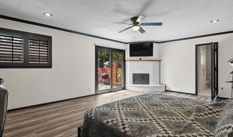 2318 Dorchester Dr, Bartlesville, OK 74006