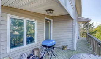 121 S SANDPIPER Dr, Dover, DE 19901