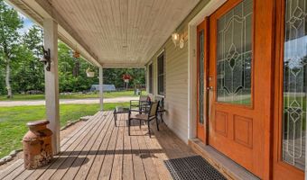 3 Holly Ln, Brookfield, NH 03872