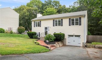 16 Walker Ln, Coventry, RI 02916