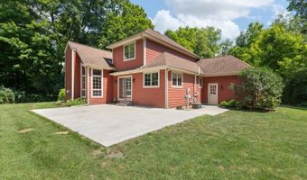 2850 Lee Marie Dr, Adrian, MI 49221