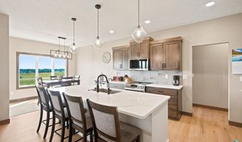 612 Iver Ave, Baltic, SD 57003