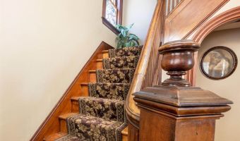 18 Hudson St, Bangor, ME 04401
