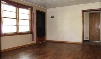 2842 Fairview Dr, Ashtabula, OH 44004