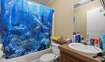 204 N Wickham St, Alvord, TX 76225
