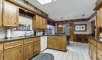 4001 Dome Dr, Addison, TX 75001
