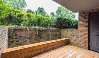 7905 DASSETT Ct 101, Annandale, VA 22003