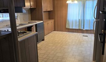 1123 Cottonwood Dr, Altoona, PA 16601