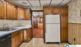 128 S West St, Allentown, PA 18102