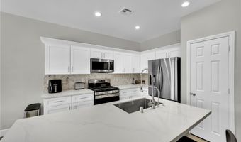 2631 Ivoryhill St, Las Vegas, NV 89135