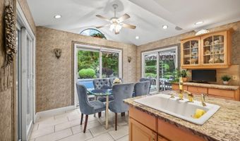 221 Lloyd Rd, Aberdeen, NJ 07747