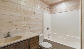 814 Gratiot Ave, Alma, MI 48801