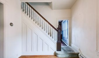 3 Myrtle Ave, Andover, NJ 07801