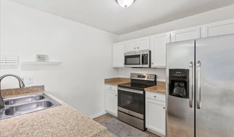 66 Winwood Dr, Angier, NC 27501