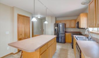 1406 Dewberry Dr, Madison, WI 53719