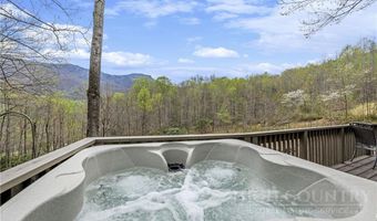 160 Bagpipe Way, Banner Elk, NC 28604