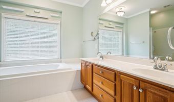 5916 EWING Pl, Alexandria, VA 22310