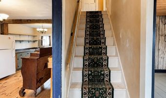 11 N Ridge Rd, Burke, VT 05871