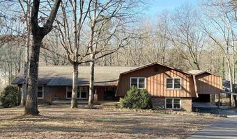 1975 Pine Lake Dr, Arab, AL 35016